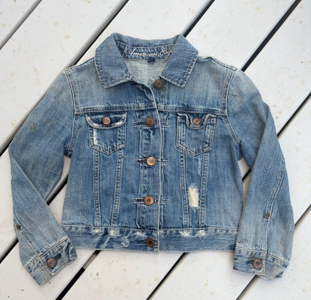VTG 2010 American Eagle Distressed Denim Jacket Cropped  Blue Women’s S